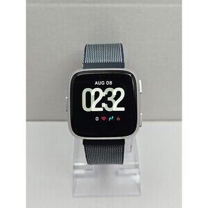 Fitbit Versa FB504 Smartwatch Fitness Heart Rate Bluetooth Extr Bands No Charger